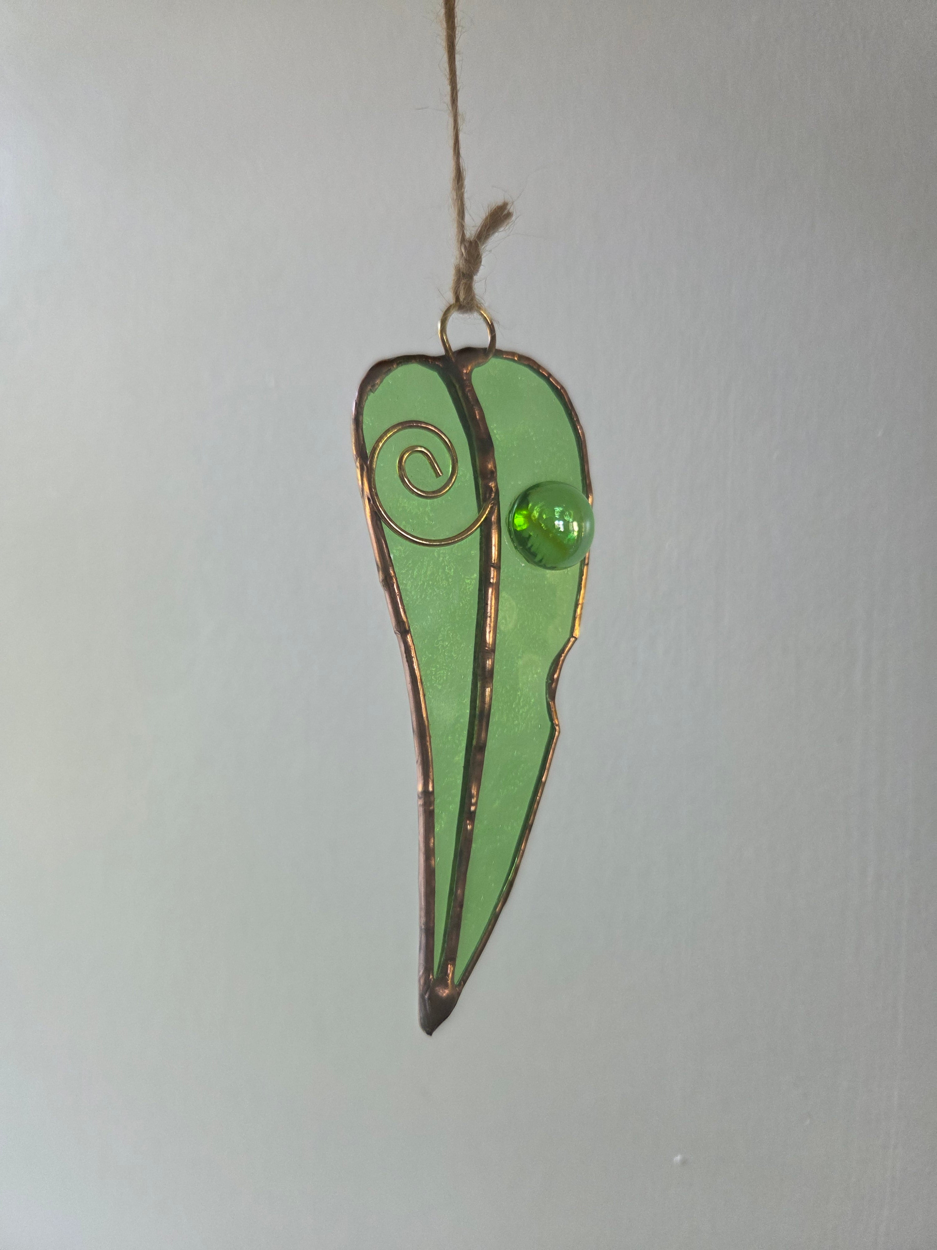Gum Leaf water drop copperHandcrafted leadlight sun catcher glass gum leaf 🍃