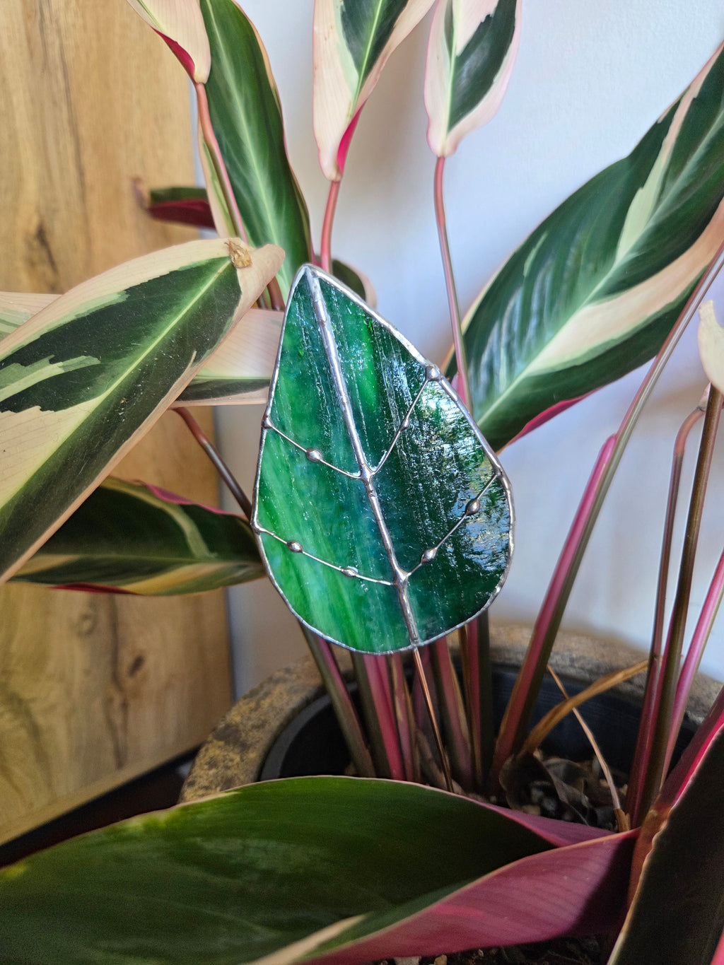 Leadlight stained glass sun catcher plant stake leaf green plant decoration